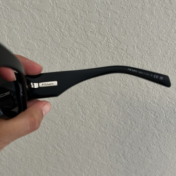 PRADA Sunglasses Symbole PR 10ZS 1AB5S0 54-20 Black - Picture 15 of 16